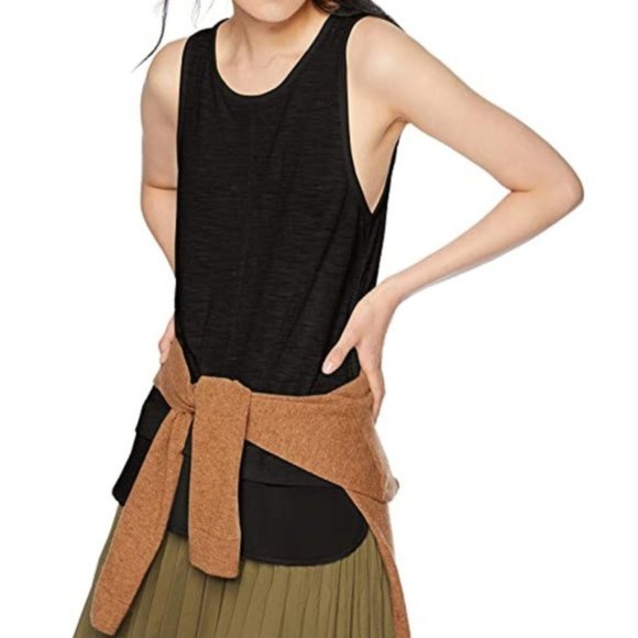 J. Crew Tops - NWT J. Crew Keyhole Back Long Scoop Bottom Tank